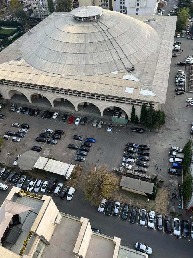 Hotel Sky Station Тбилиси Екстериор снимка