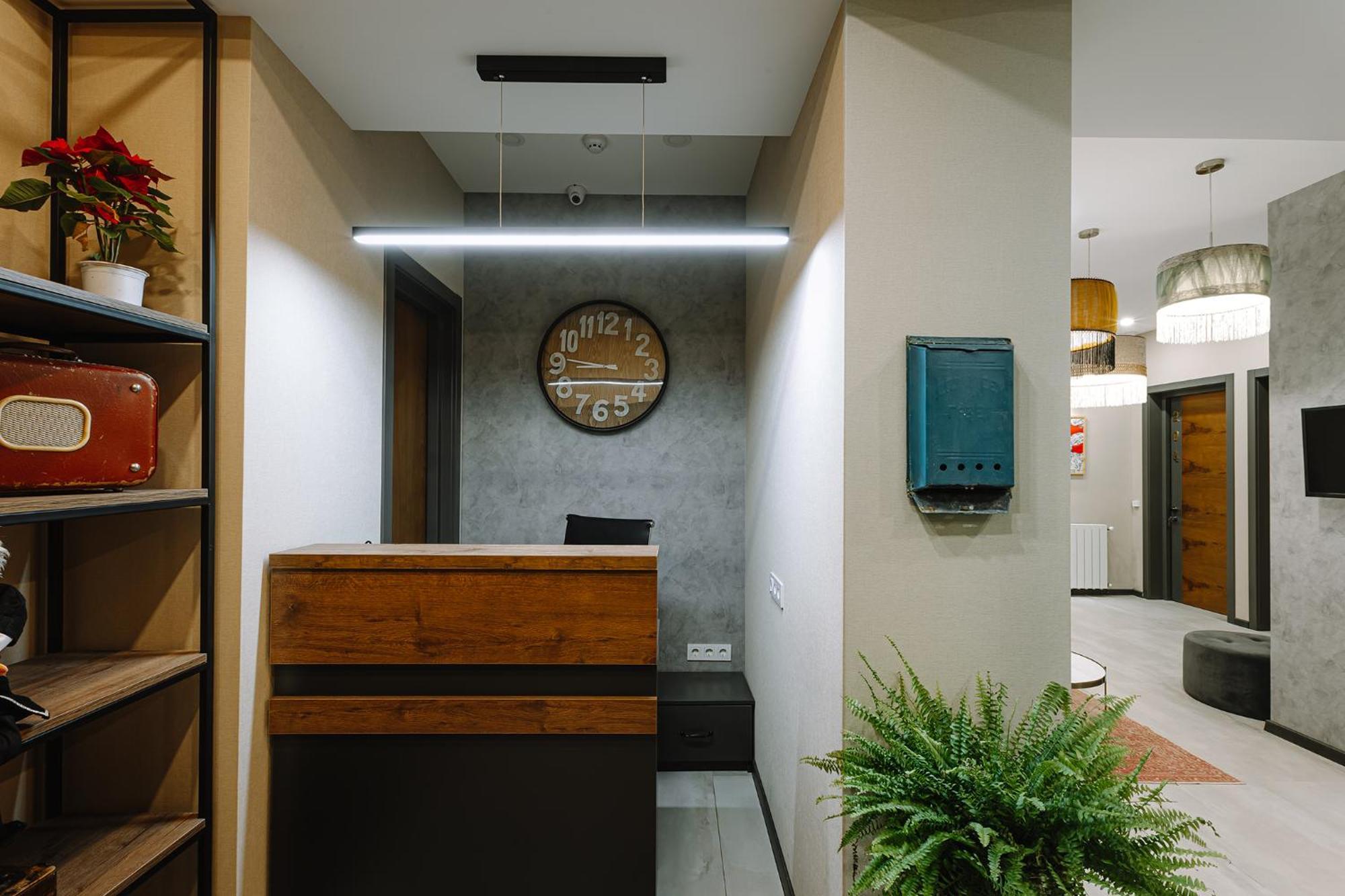 Hotel Sky Station Тбилиси Екстериор снимка